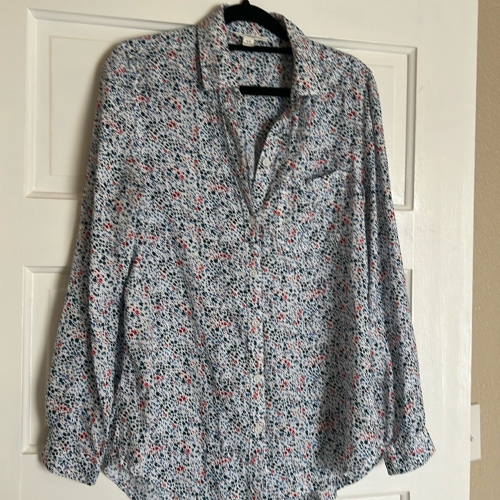 Soft button up - Picture 2 of 8